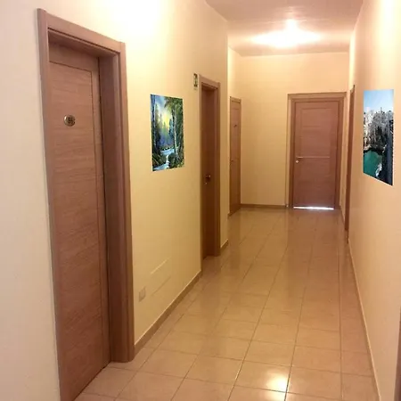 Giardino Hotell 3*