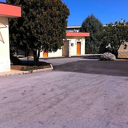 Giardino מודוניו
